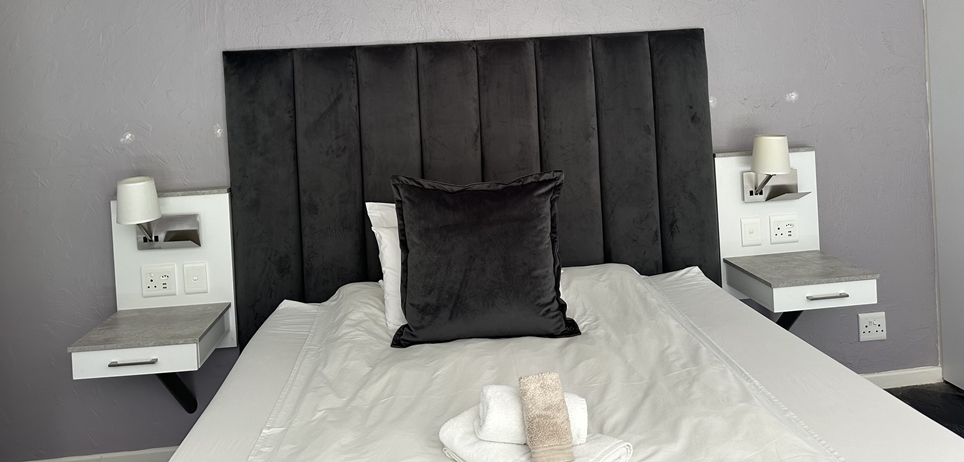 Elephant Deluxe Doubleroom gardenview Elephant Deluxe Doubleroom gardenview