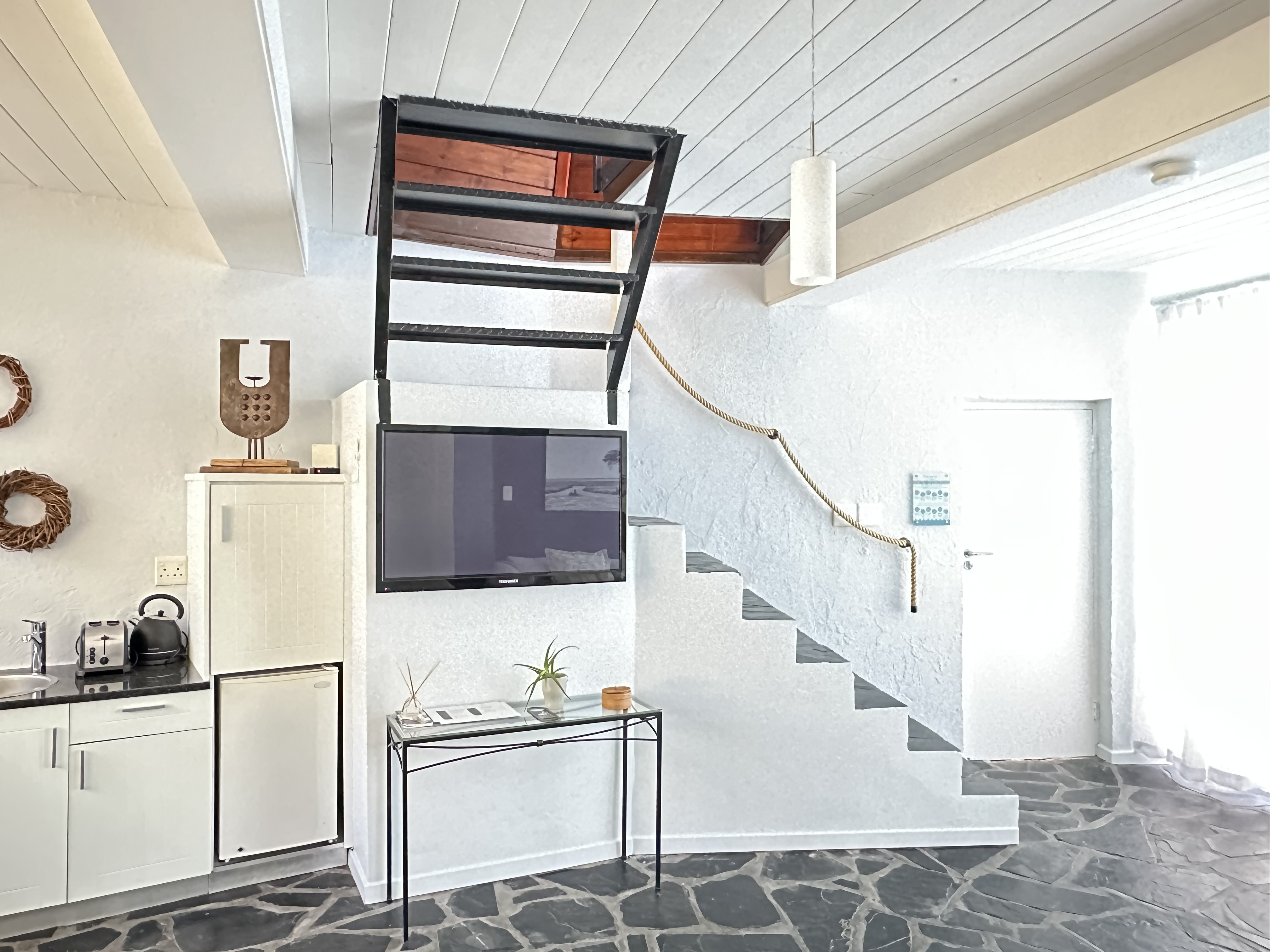 Africa Suite Kitchenette Africa Suite Kitchenette